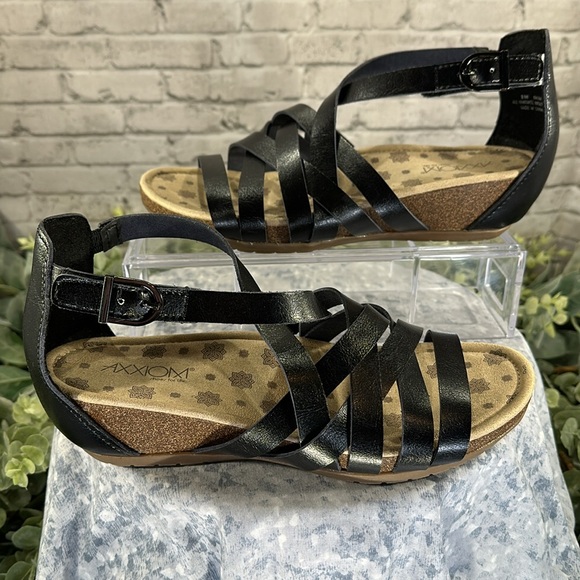AXXIOM Naomi Black Gladiator Strappy Low Wedge Comfort Sandals WMS 9M🌞EUC🌞 - Picture 5 of 11